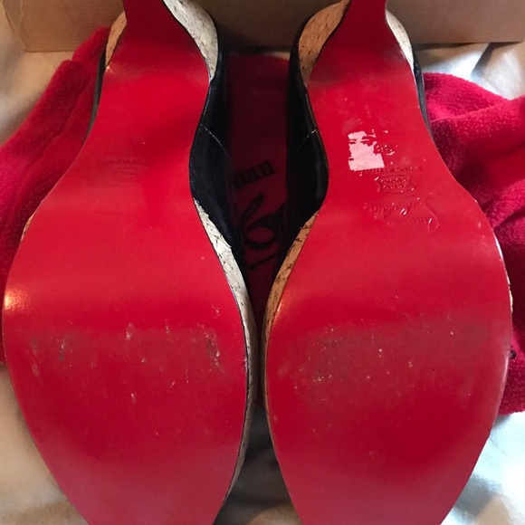 Vintage Christian Louboutin black heels (comes with box) - Picture 2 of 12